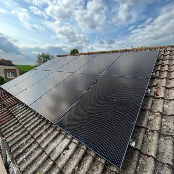 Solar Panels On a Pitched Roof in the UK