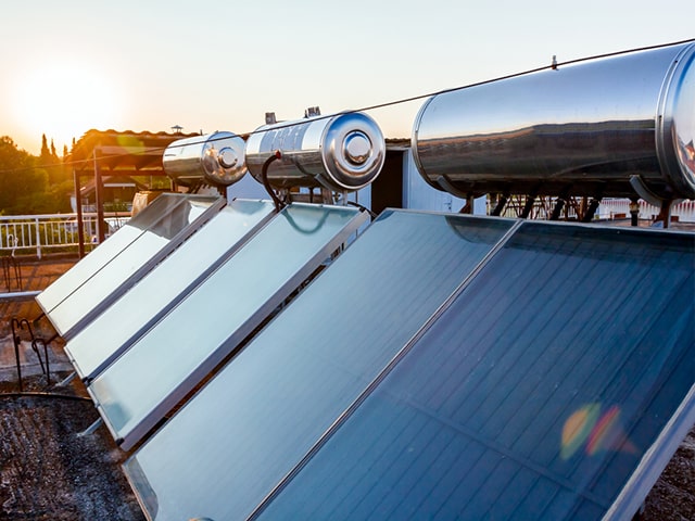 solar-thermal-panels-min flat plate solar thermal system